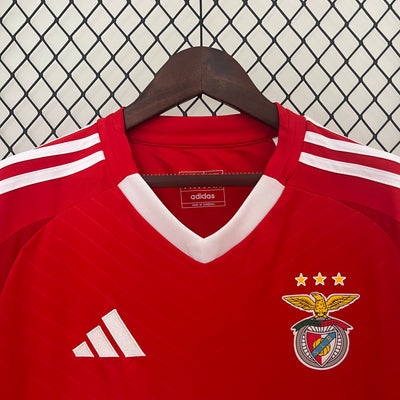 Steun Benfica met de Officiële Thuisoutfits voor het Seizoen 2024/2025!