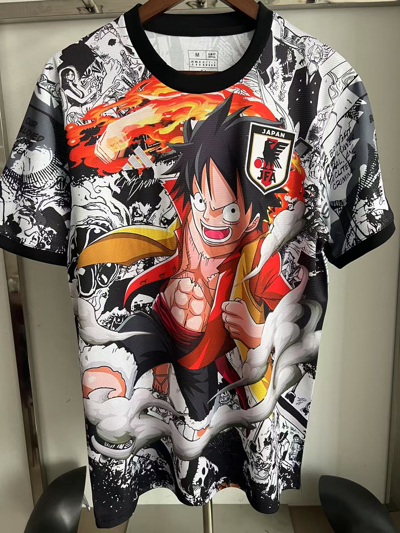 Japan Anime - One Piece Edition 2025/2026 - 2th Edition