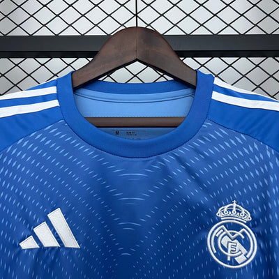 Real Madrid 2025/2026 - Special Edition Shirt