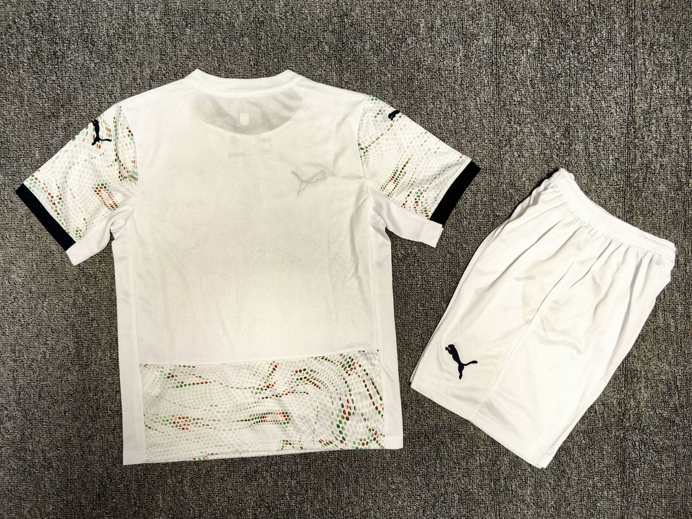 Portugal Kids Away Kit 2025/2026