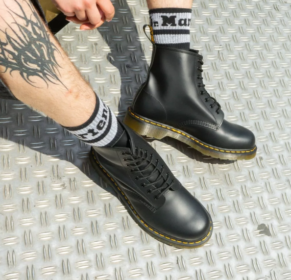 Dr. Martens 1460 Lace Up Boots - Smooth Leather Black