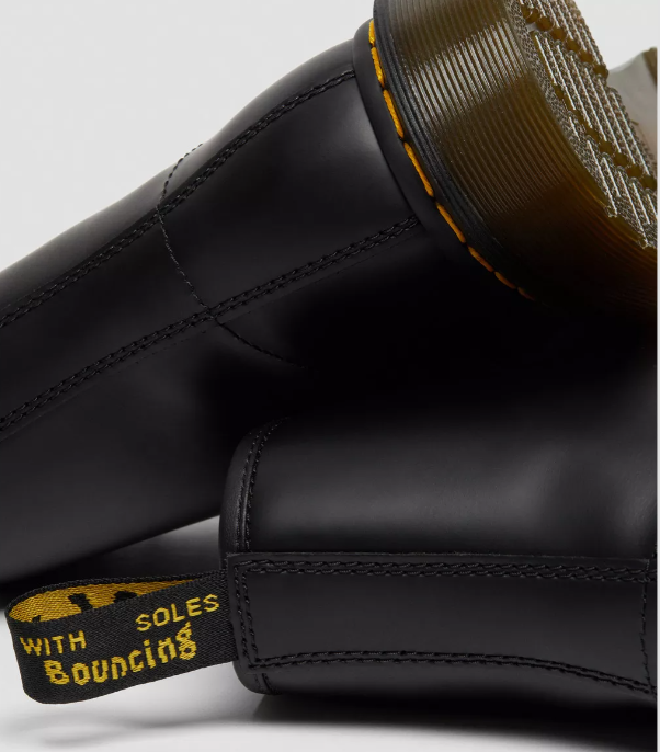 Dr. Martens 1460 Lace Up Boots - Smooth Leather Black