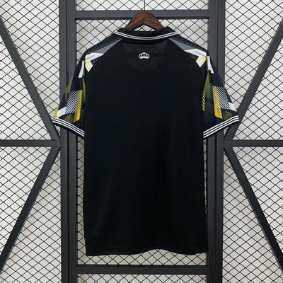 Real Madrid Dark Special Edition 2025/2026