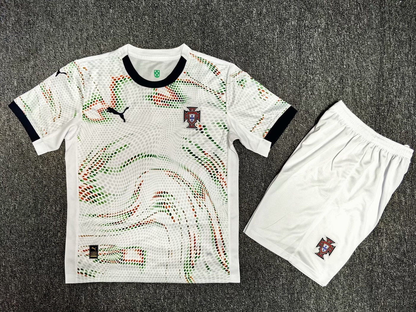 Portugal Kids Away Kit 2025/2026